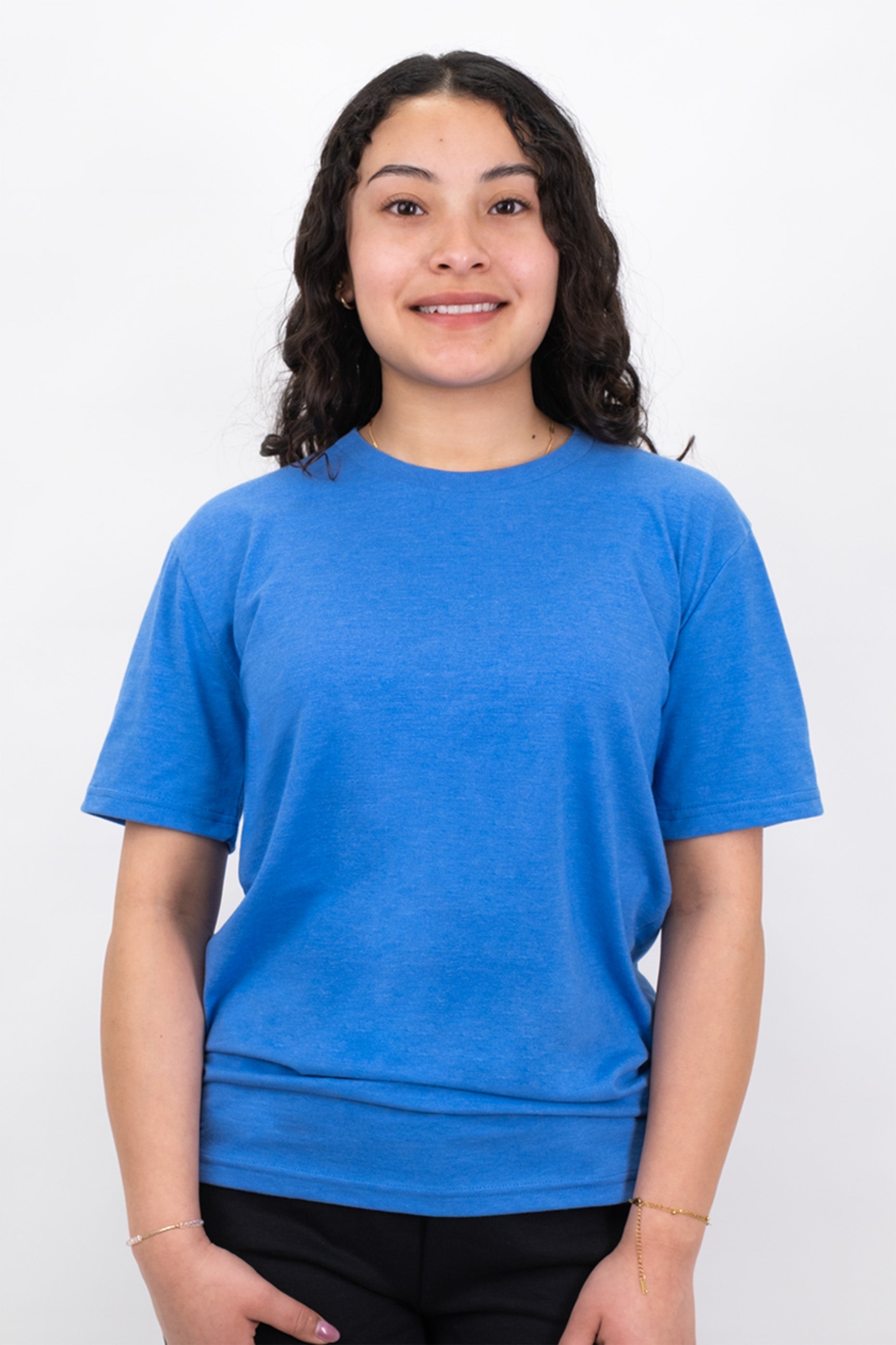 Laviva Sports™ Premium Crew Neck T-shirt – AVIVA WHOLESALE SAN ANTONIO